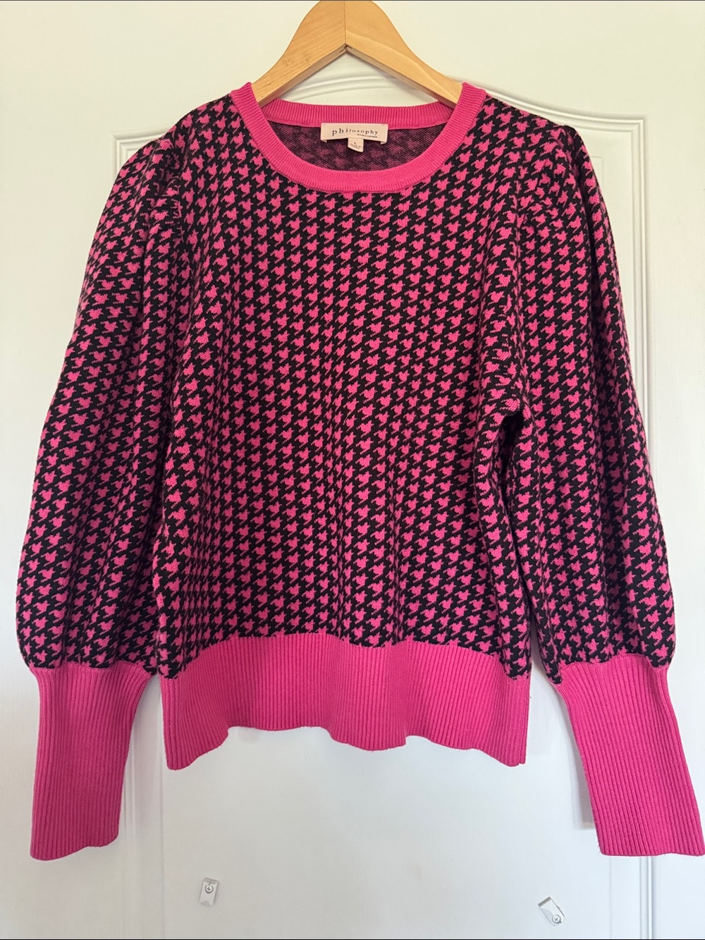 Philosophy Hot Pink and Black Houndstooth Pullover